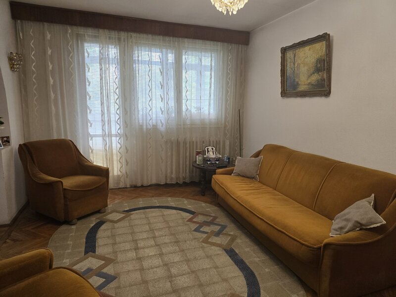 Titan, Liviu Rebreanu, farmacia Tei, aproape metrou